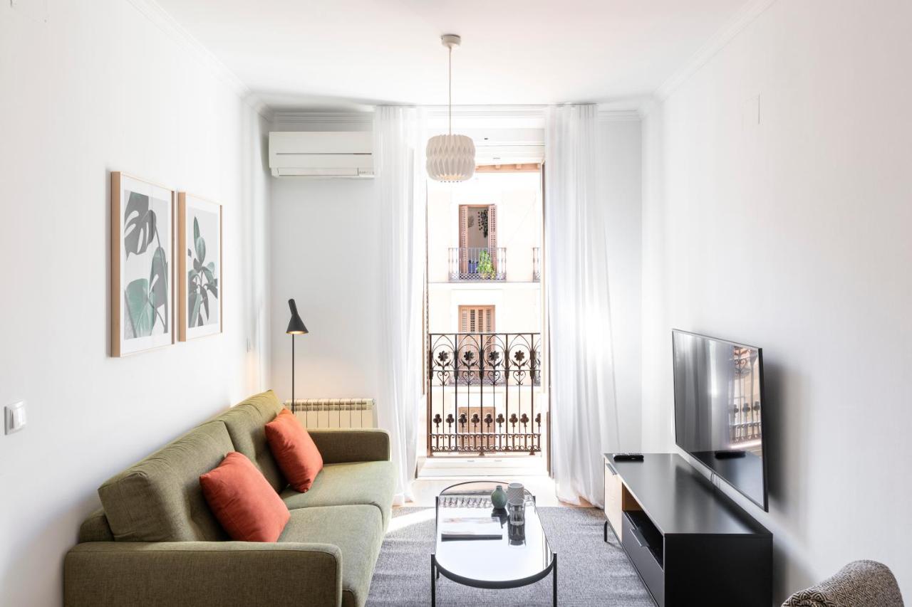 Aspasios Calle Mayor Apartments Madrid Luaran gambar