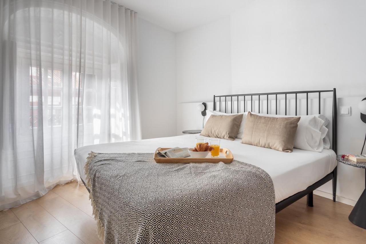 Aspasios Calle Mayor Apartments Madrid Luaran gambar